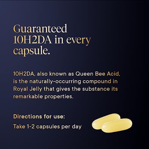 Close up look of the softgel capsules of Manuka Health Royal Jelly containing 10H2DA.