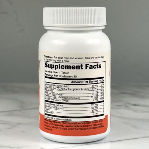 Claroxan Advanced ocular health supplement bottle