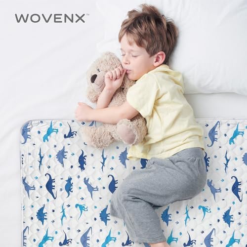 Close up of soft organic bamboo surface on Wovenx incontinence pad