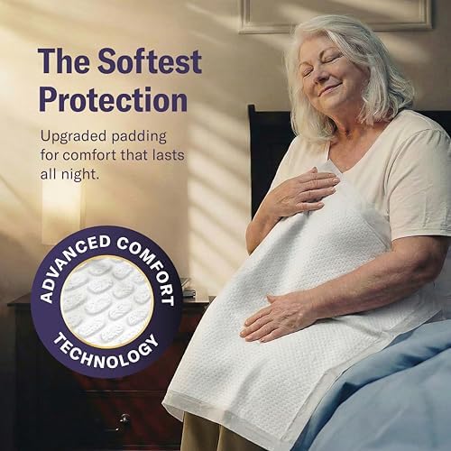 Close up of Curera 36 x 36 inch incontinence pad texture