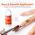 Modelones non yellowing monomer liquid applied on elegant nail extensions