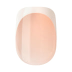 Kiss Impress Model nails on fingers