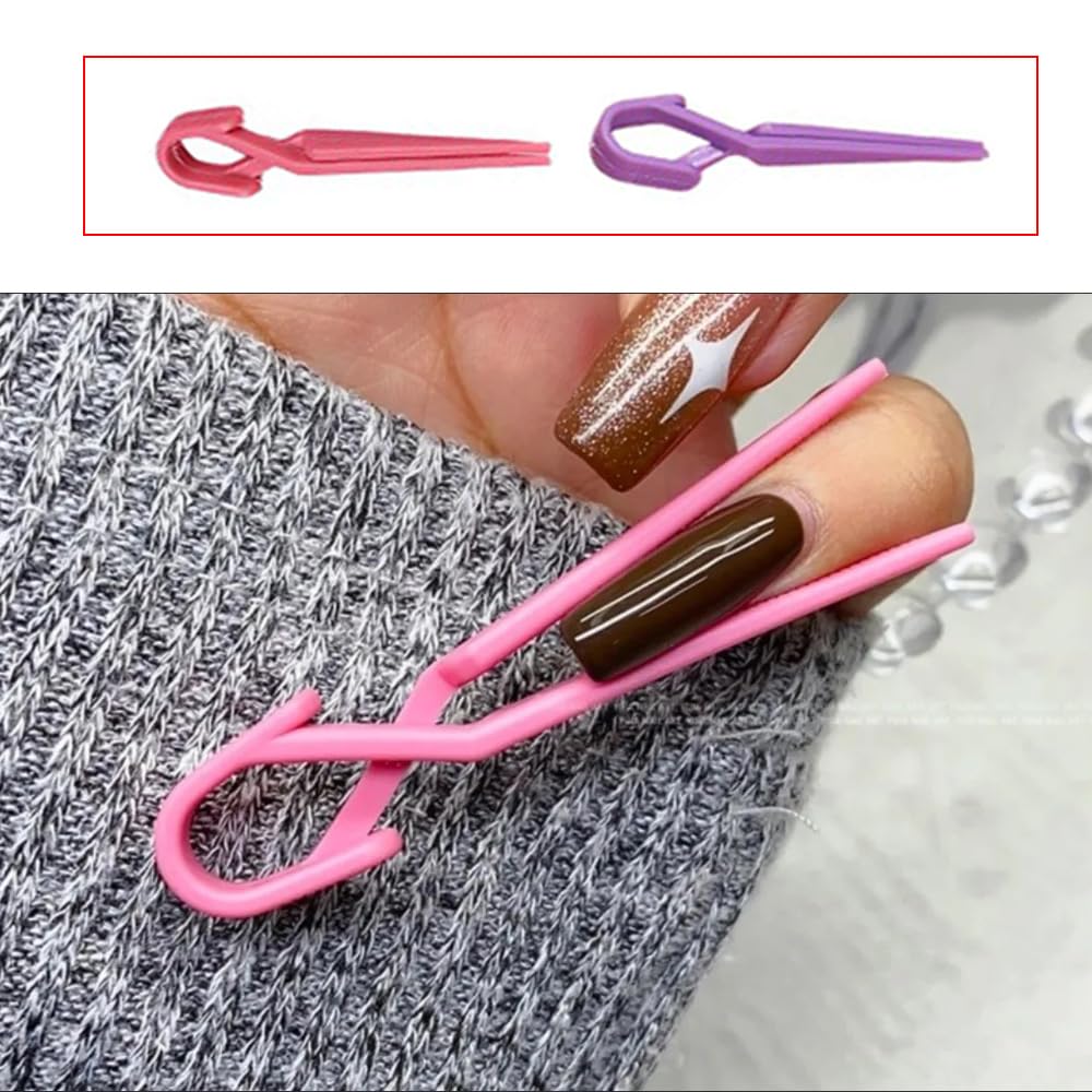 Nail polish application using non-spill nail guard clips