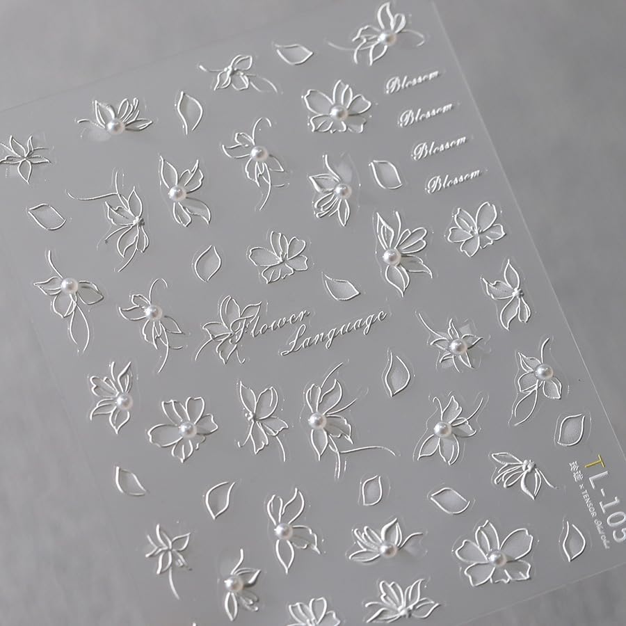 Professional manicure using Jialitfun white floral nail decals