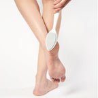 Ergonomic handle grip of Tweezerman callus stone