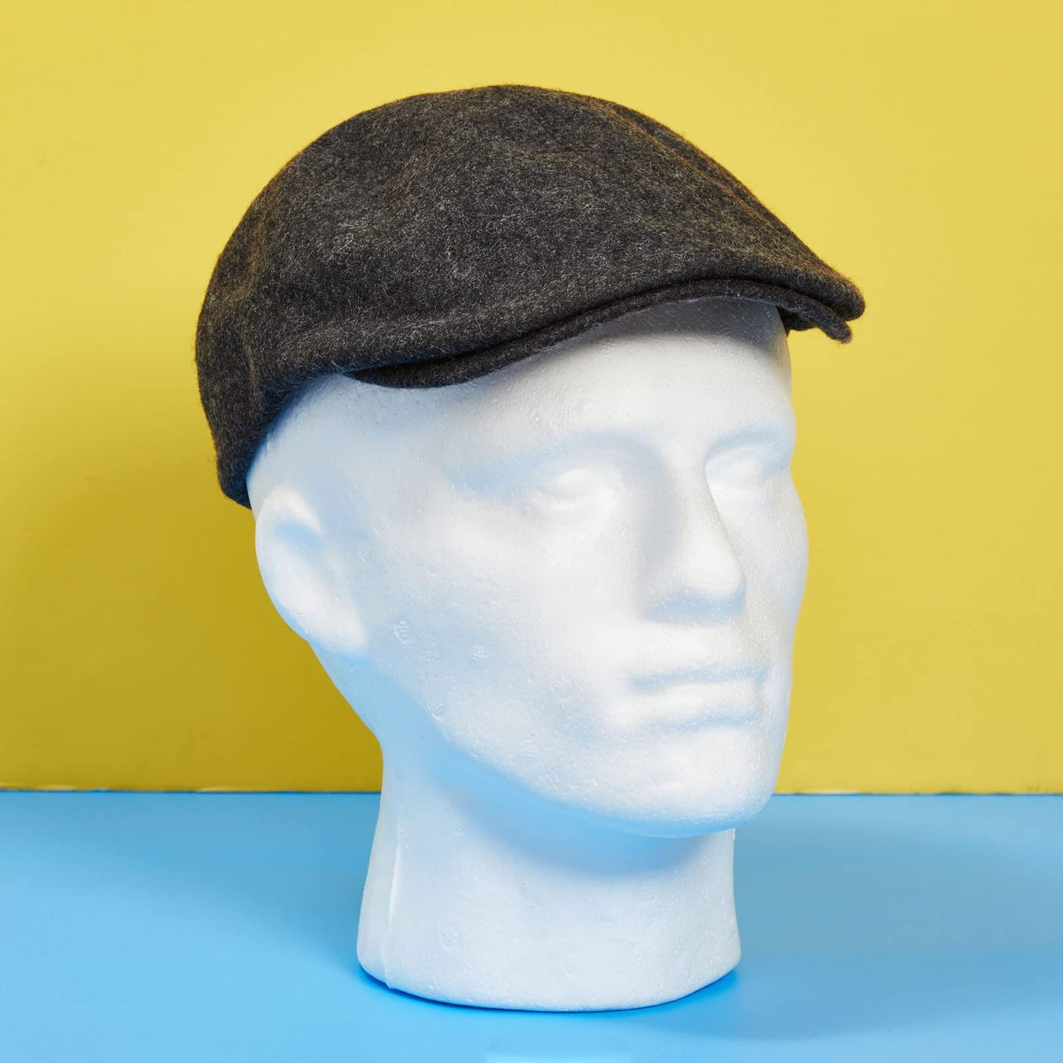 Juvale lightweight polystyrene display head with five inch pedestal base