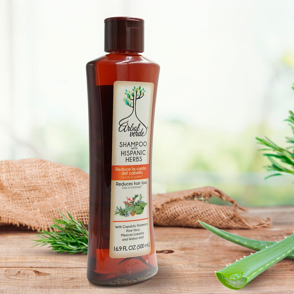 Close up of Arbol Verde Mexican anti breakage shampoo packaging
