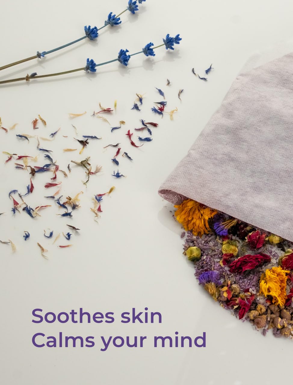 Relaxing lavender and Epsom salt bath soak preparation