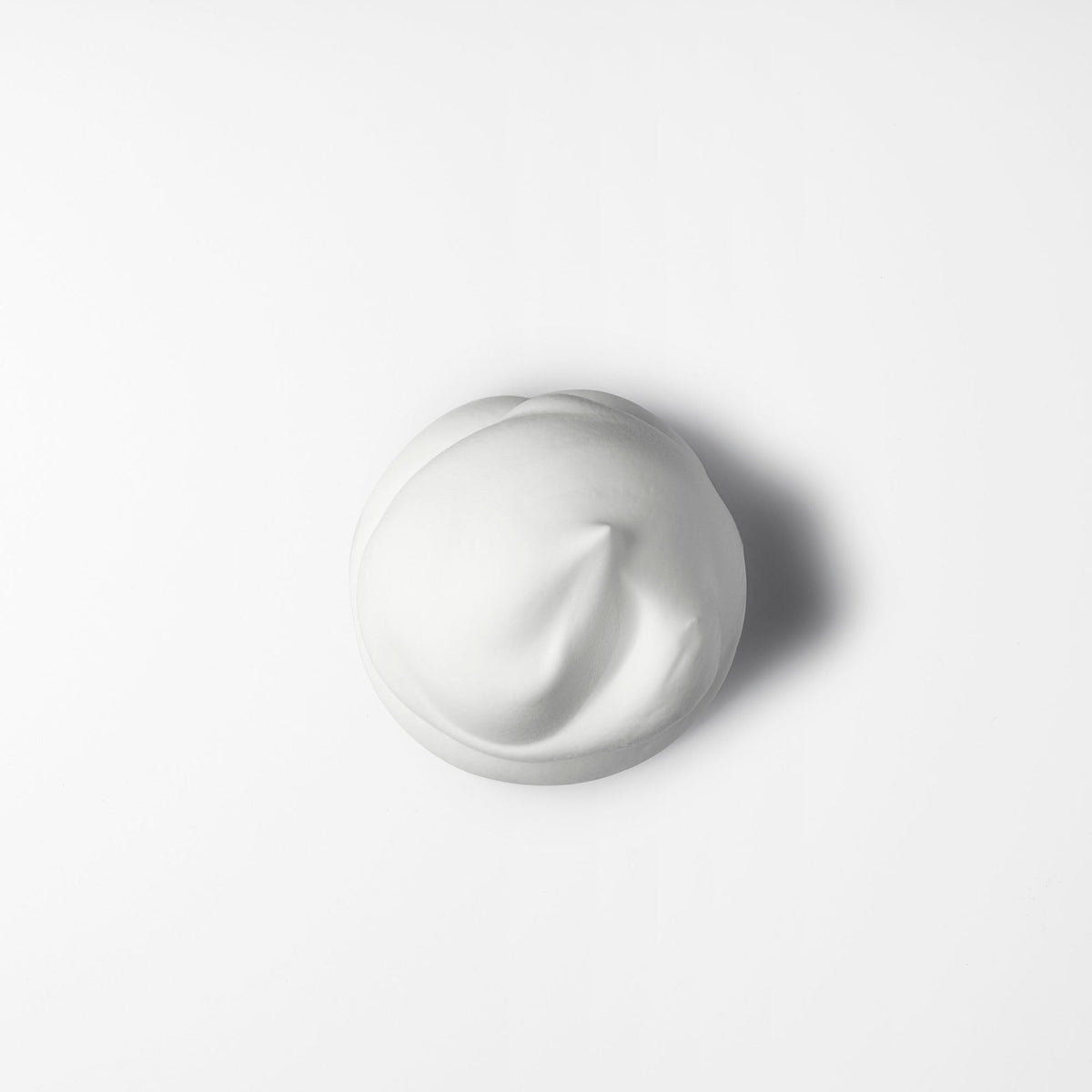 Shu Uemura 150ml curly hair styling foam packaging details