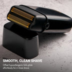 Close up of BaBylissPRO gold foil shaving head
