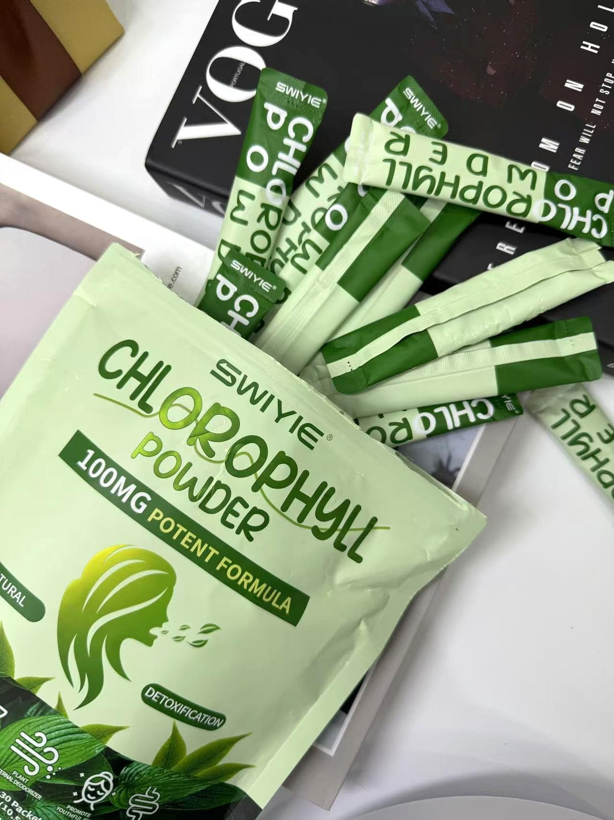 Swiyie dietary supplement nutrition label showing clean antioxidant formula ingredients