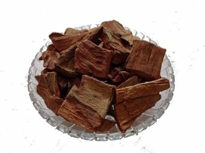 Pure sun-dried Terminalia arjuna bark herbal powder packaging showing brand details and product information