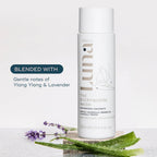 Luna Daily Motherhood Everywhere Wash packaging showcasing pH-balanced details for sensitive skin.