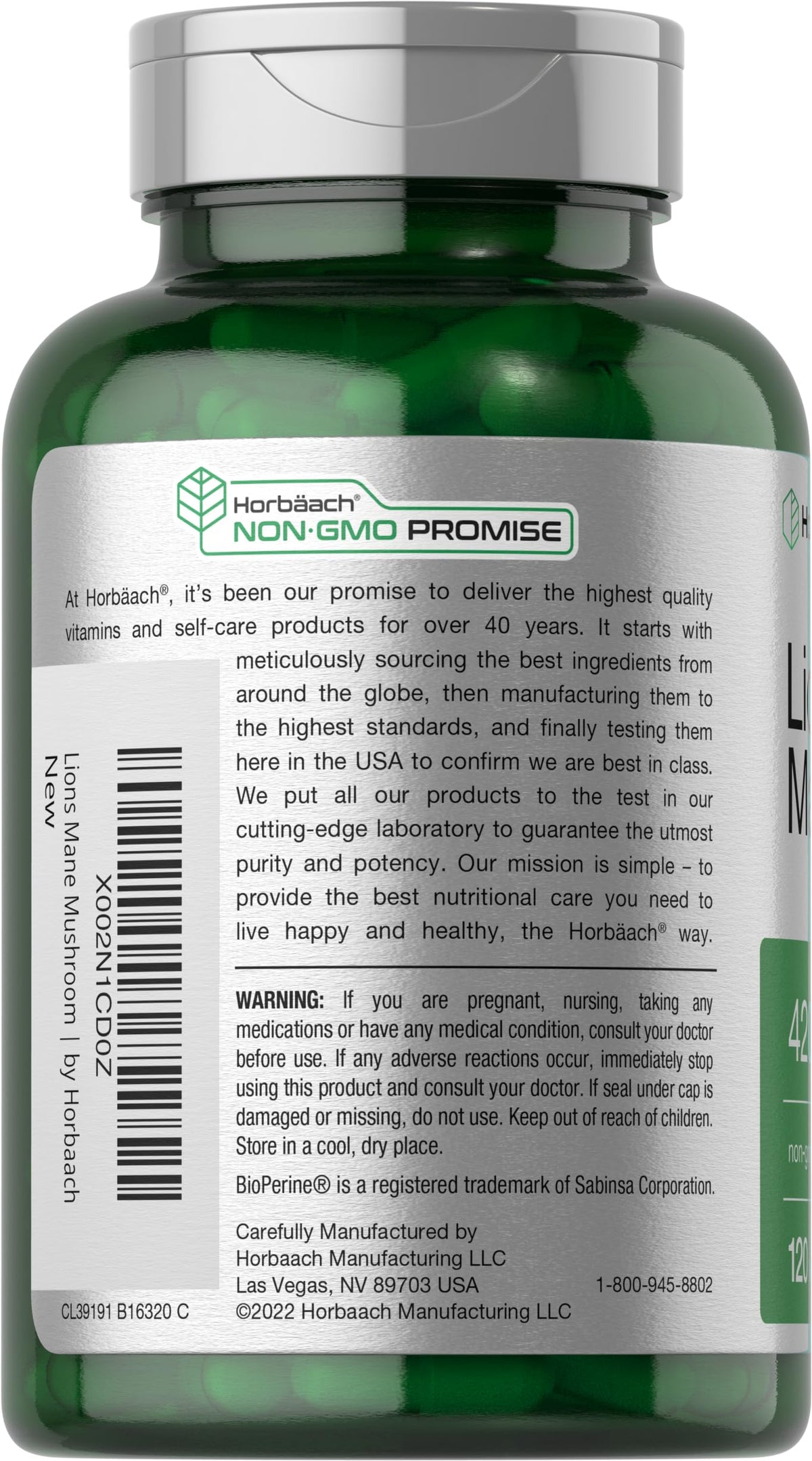 Back label details of Horbäach premium mushroom extract with BioPerine information.