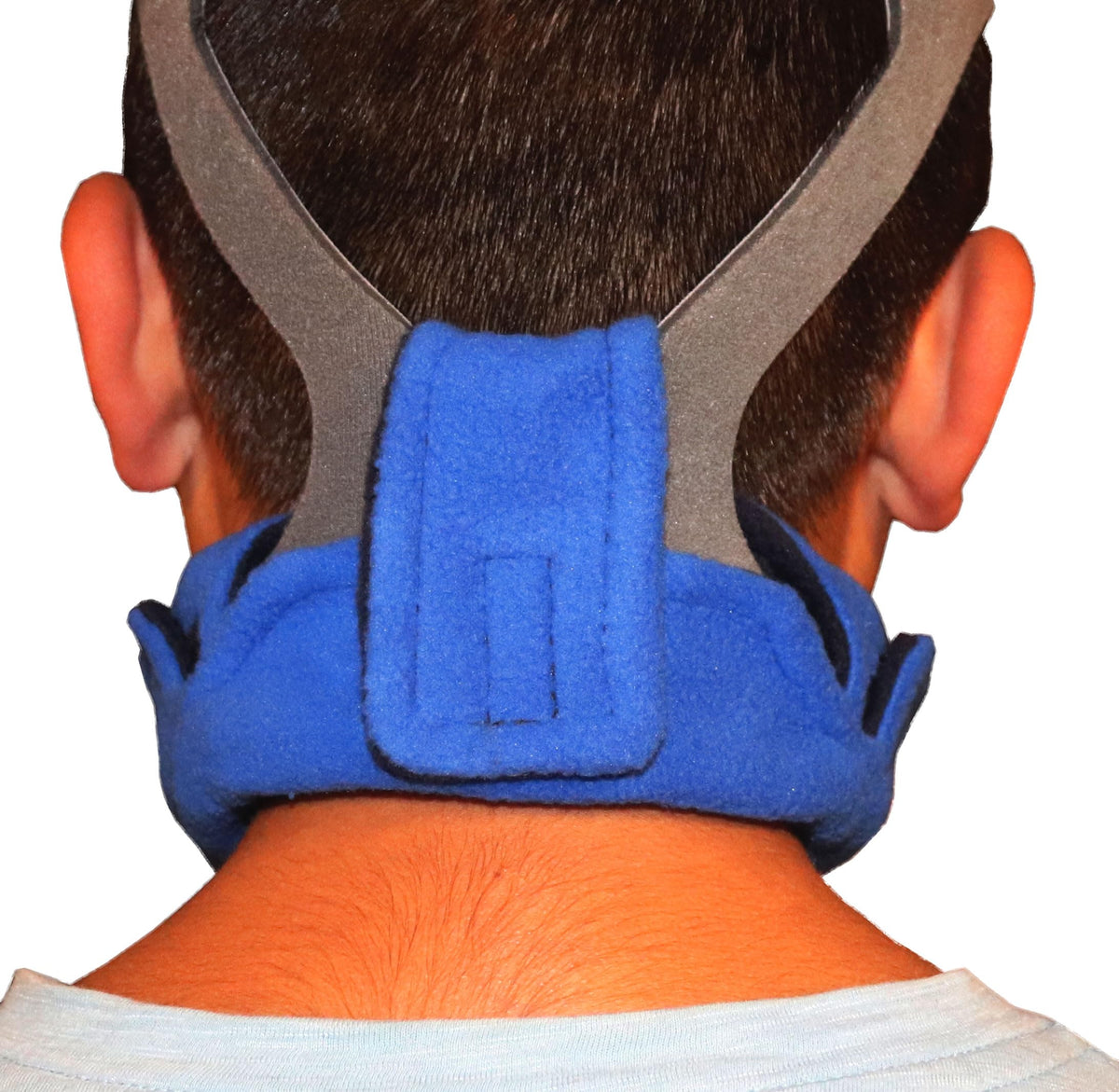 Side view of Aveen CPAP neck pad on headgear